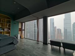 -得闲·高空SPA(东盟店)