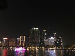 -珠江夜游西堤码头