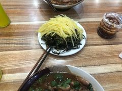 -杨记老门框百年卤煮(回龙观文华西路店)
