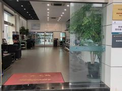 -华胜奔驰宝马奥迪专修连锁(虹梅南路店)