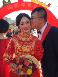 点击看大图 -洋洋婚纱品牌集合店
