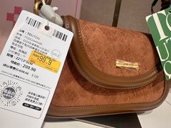 -唯品会(北京国瑞城店)