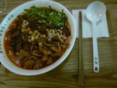 -每碗面馆(新鸿安大厦店)