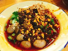兔腰-拈签一笑黄牛肉辣卤串串