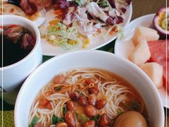 -希尔顿欢朋酒店自助餐