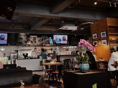 -JINNS锦时 steak&pizza(浸信会礼拜堂旧址店)