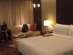 -上海龙之梦万丽酒店