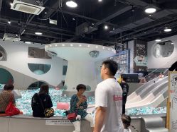 -MINI MARS KIDS CLUB亲子家庭中心(长宁天山店)