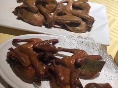 驰名石岐乳鸽-石岐佬中山菜馆(张溪店)
