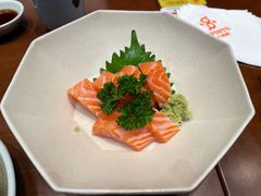 -8PINTS八品脱·日料·烧鸟·精酿小酒馆(莘庄店)