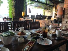 -喜洲吧·江畔老船厂·庭院餐厅(喜临院店)