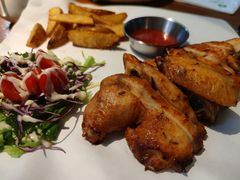 -JINNS锦时 steak&pizza(浸信会礼拜堂旧址店)