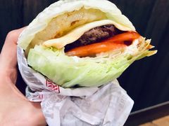 -The Habit Burger Grill 哈比特汉堡(世博店)