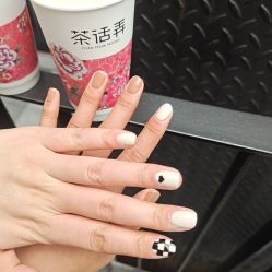 -好看加白色房子