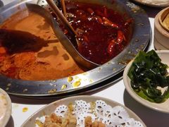 -卤校长重庆火锅(国兴店)