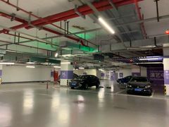 -虹桥天地-停车场