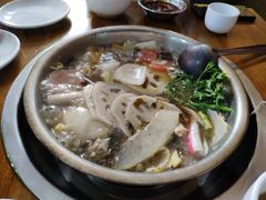 -泸州酸菜豆花火锅川师店