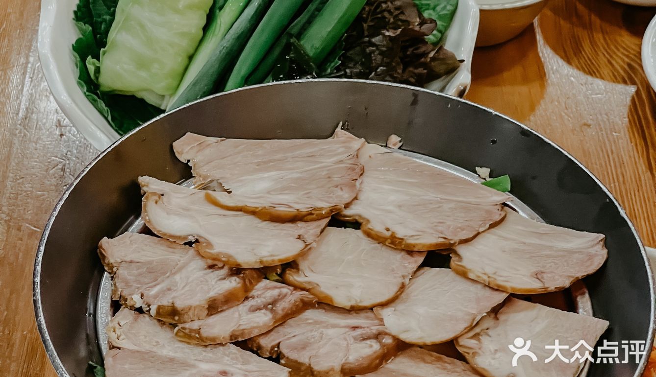 延吉美食|延吉本地人都爱吃的元奶奶包饭