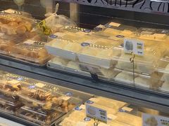 -鲍师傅糕点(江苏路店)