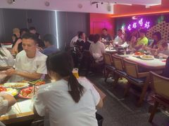 -沪小胖·小龙虾·蓝龙王(八佰伴店)