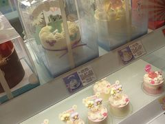 面包甜点陈列柜-好利来(红旗万达店)