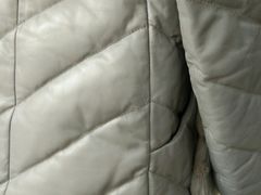 -京伟修鞋洗鞋奢侈品皮具护理店