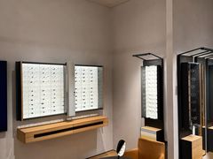 -LINDBERG by Dc 林德伯格(港汇恒隆店)