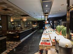 -半岛翡丽海鲜自助餐厅(观风亭店)