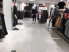 -优衣库(沈阳市府恒隆广场店)