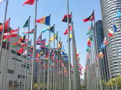 -东浩兰生上海世博展览馆