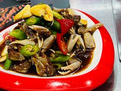 捞汁麻辣蟹钳-7只羊·鲜羊肉串·地锅鸡精酿(玄武墨香路店)