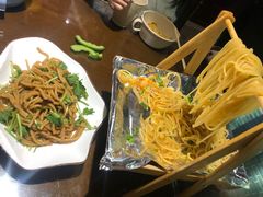 -东口码头·烧鸽子·鱼头泡饼·地方菜(金鹰悦城店)