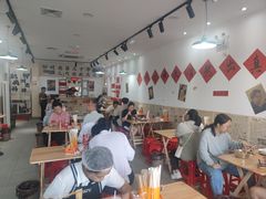 -柳州肥姨妈大骨螺蛳粉(沙河店)