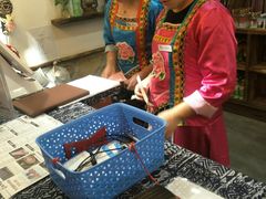 -东巴婆婆云南鱼豆花火锅(大东门店)