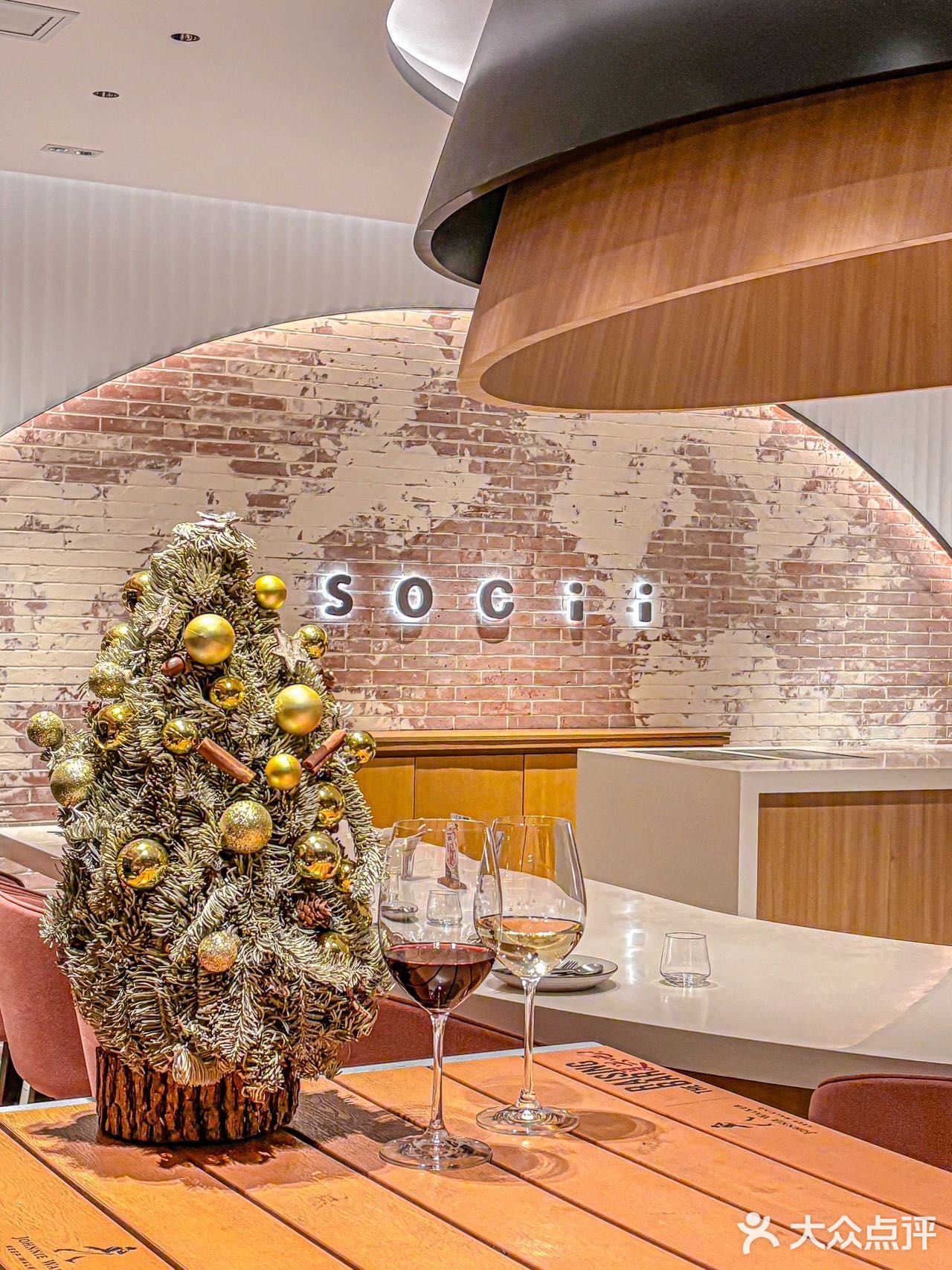 马当路上i 人也很友好bistro西餐，适合约会