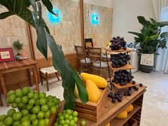 -山与蓝·轻糖鲜果蛋糕(勒泰店)