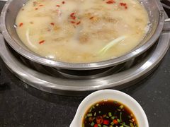 -老来福·非遗酸汤兔(凯旋路店)