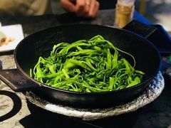 -蛙蛙叫·干锅年代(钻石广场店)
