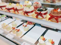 -花花卷卷·鲜食蛋糕(静安久光百货店)