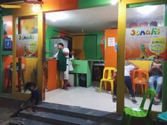 -Jonah's Fruit Shake & Snack Bar
