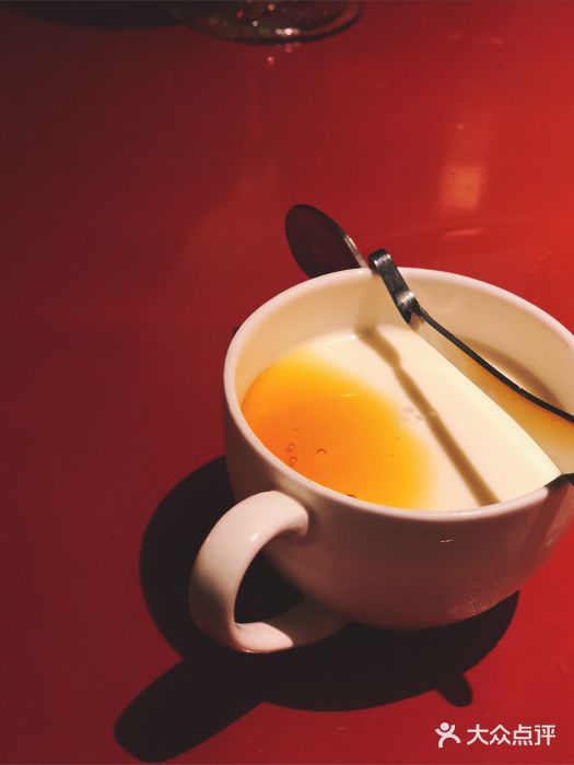 初花·日本料理焦糖牛奶冻图片