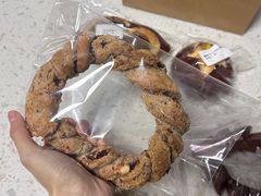-雀食面包店(钟楼店)
