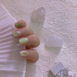 -ZX·美睫设计师汇聚店