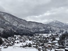 -白川乡与五箇山的合掌构造村落
