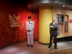 -曼谷杜莎夫人蜡像馆