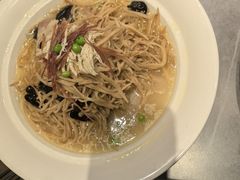 -吴越荣记苏州菜·松鼠桂鱼100%活鱼现做(斜塘老街店)