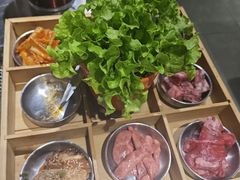 -马路牙子烧烤音乐酒馆(望京店)