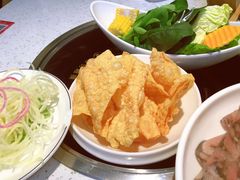 -三人行骨头王火锅(长寿店)