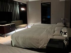 -上海龙之梦万丽酒店