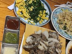 -蒙艾里民族传统菜蒙餐